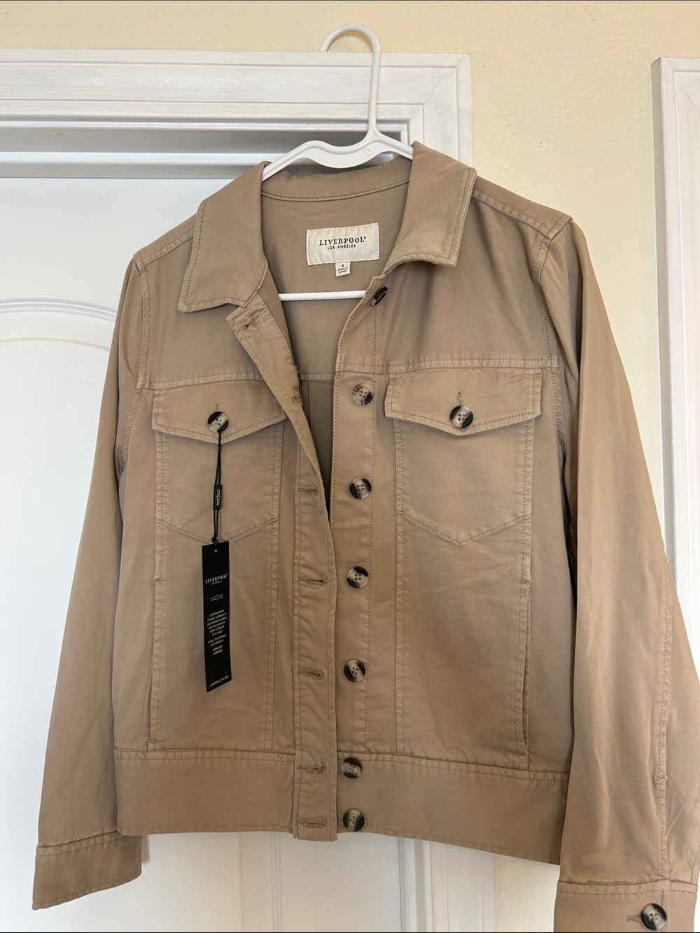 Liverpool Women's Tan Button-Front Jacket